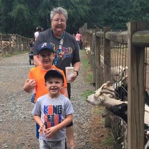 Meet your Posher, Cathy